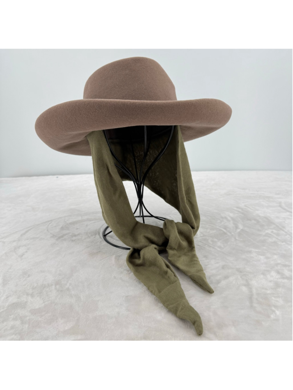 Vintage Tan Derby Fedora Hat Scarf Tie 100% Wool Doeskin Felt Bollman Hat Co